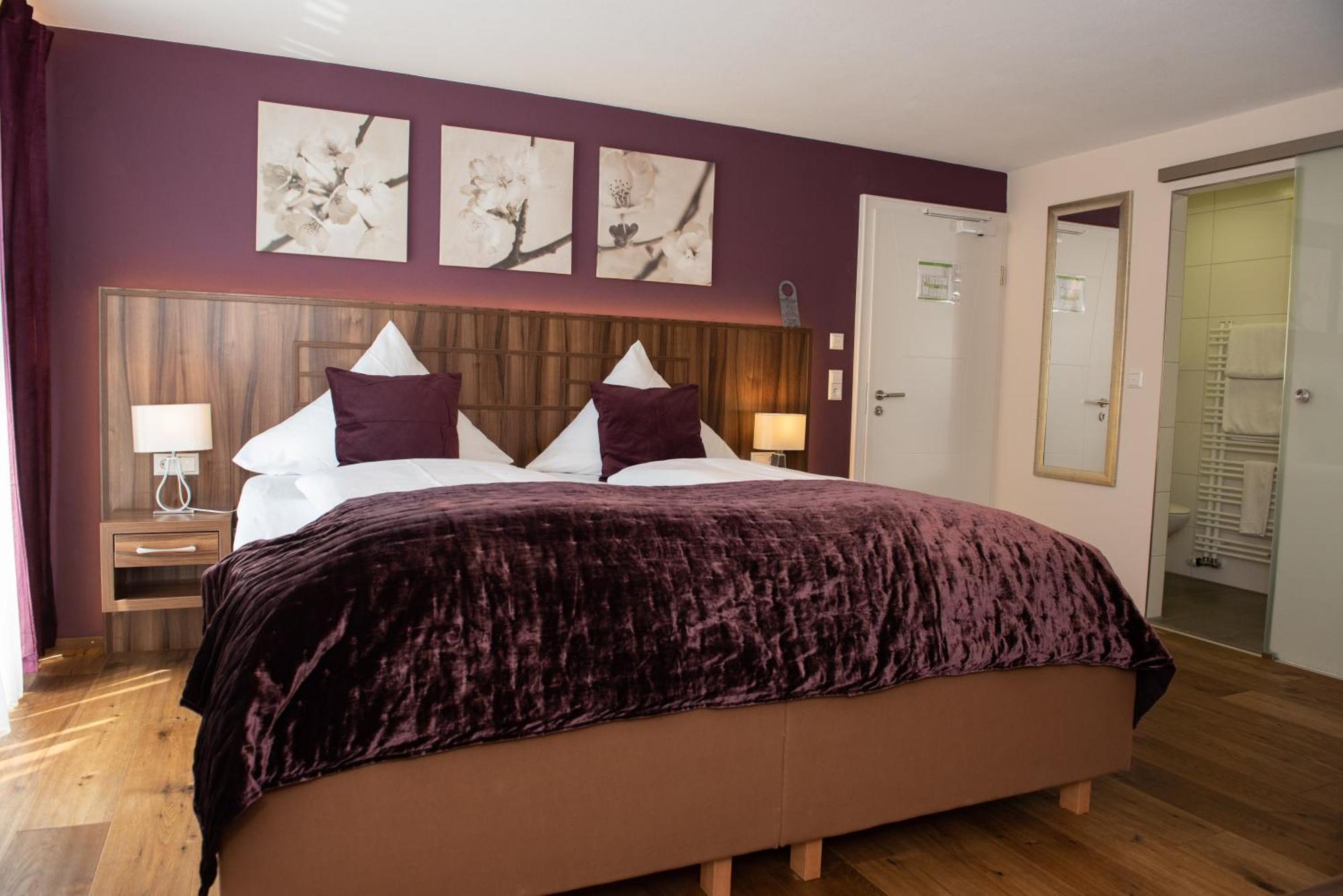 אמצל Boutique - Hotel Zum Schloss מראה חיצוני תמונה